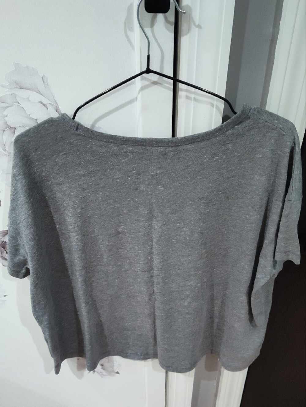 Universal Thread Gray Cropped Boxy Tee - Picture 3 of 4